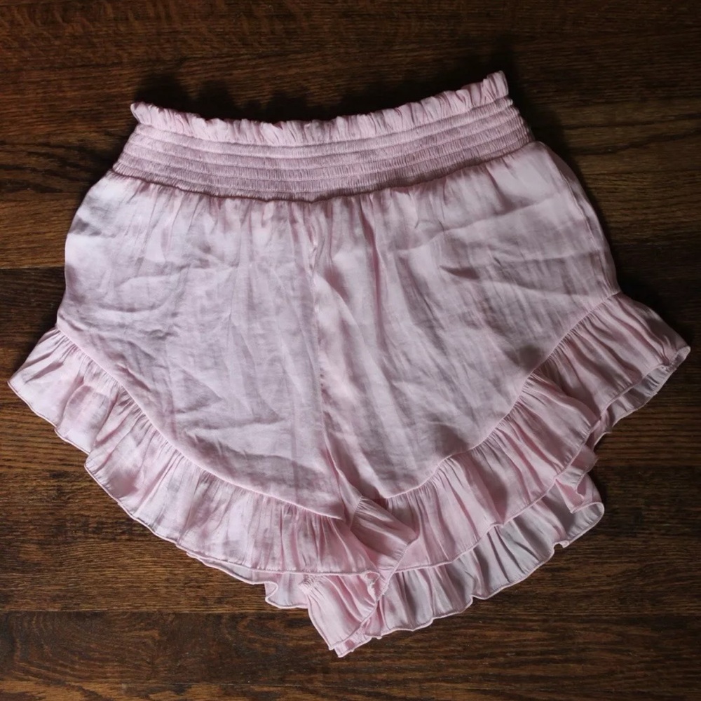 New FOREVER 21 Light Pink Smocked High-Rise Ruffle Shorts Large size L